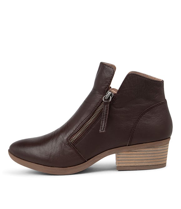 Zalen Choc Leather Ankle Boots