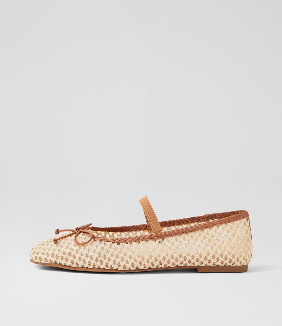 Nidree Light Natural Tan Woven Flat Shoes