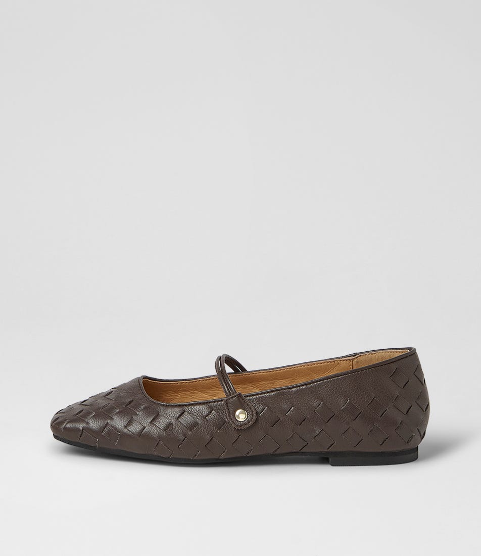 Zura Choc Leather Flat Shoes