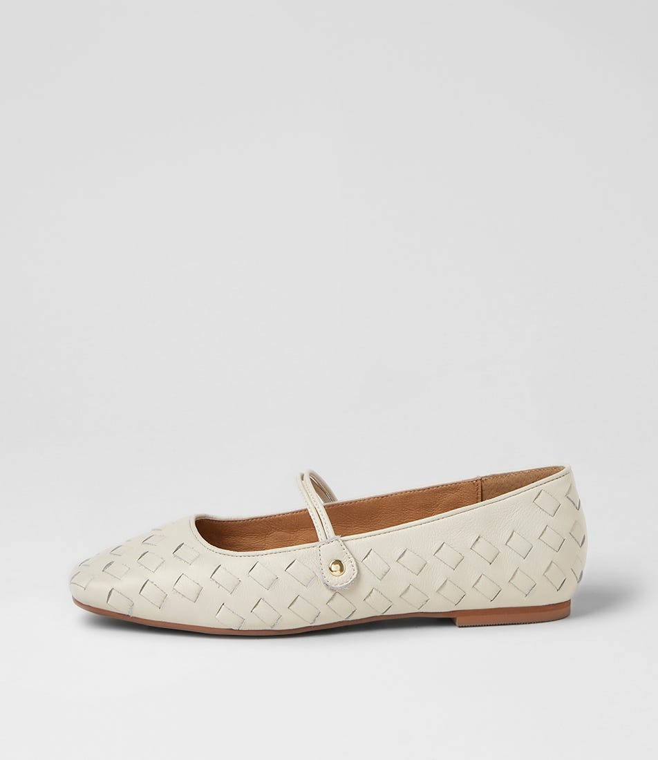Zura Cream Leather Flats