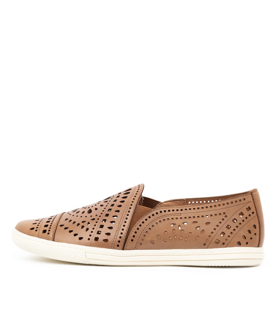Aisha Tan Leather by Supersoft | Shop Online at Diana Ferrari