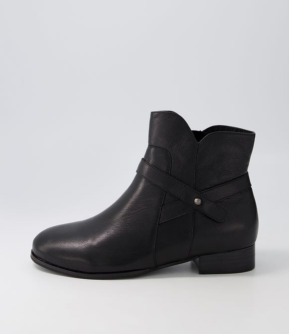Cartright Black Leather Ankle Boots