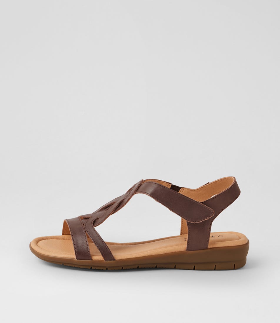 Famie Brown Leather Sandals