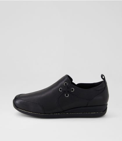 Ivyies Black Leather Flat Shoes