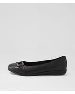 Harsi Black Leather Ballet Flats