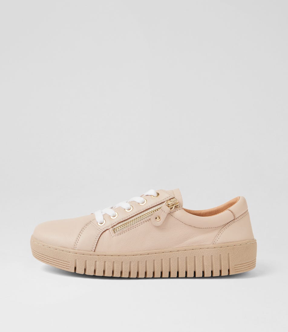Harlis Nougat Leather Sneakers